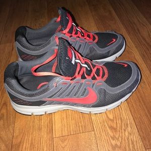 Nike men’s shoes 👟